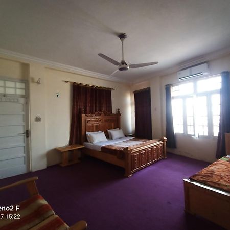 F R Darya E Swat Hotel Saidu Sharif Buitenkant foto
